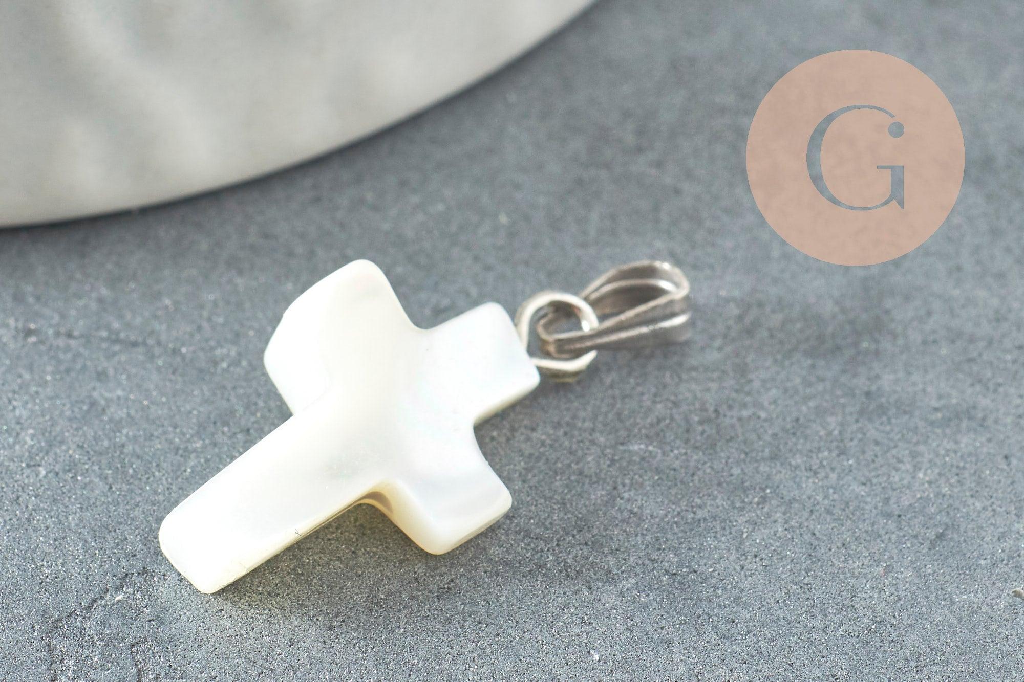 Pendentif croix nacre blanche naturelle zamac argenté 22mm, pendentif coquillage pour création bijoux, x1 (G6329)
