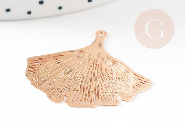 Pendentif estampe filigrane feuille gingko laiton doré 30x33mm, Pendentif très fin et léger, x2 (G4440)