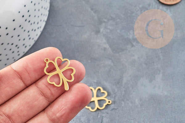 Pendentif évidé trèfle en acier 304 doré inoxydable 23mm, un bijou en acier hypoallergénique, x1 (G4831)