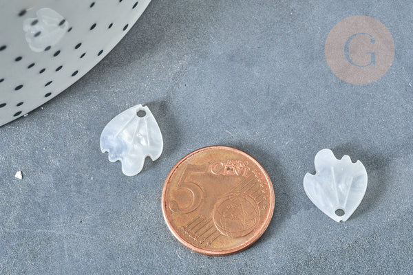 Pendentif feuille acétate résine blanc crème 15mm, x5 (G8430)