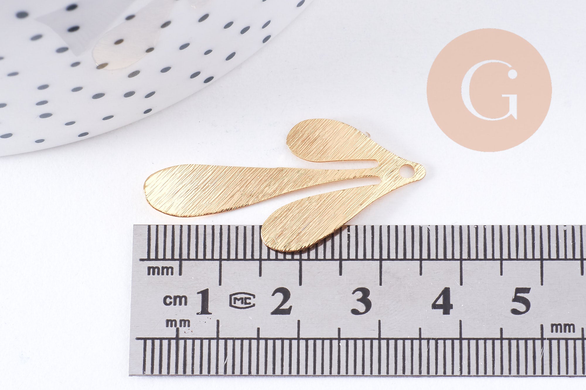 Pendentif feuille brossé laiton doré 18K 35.5mm, x1 (G6259)