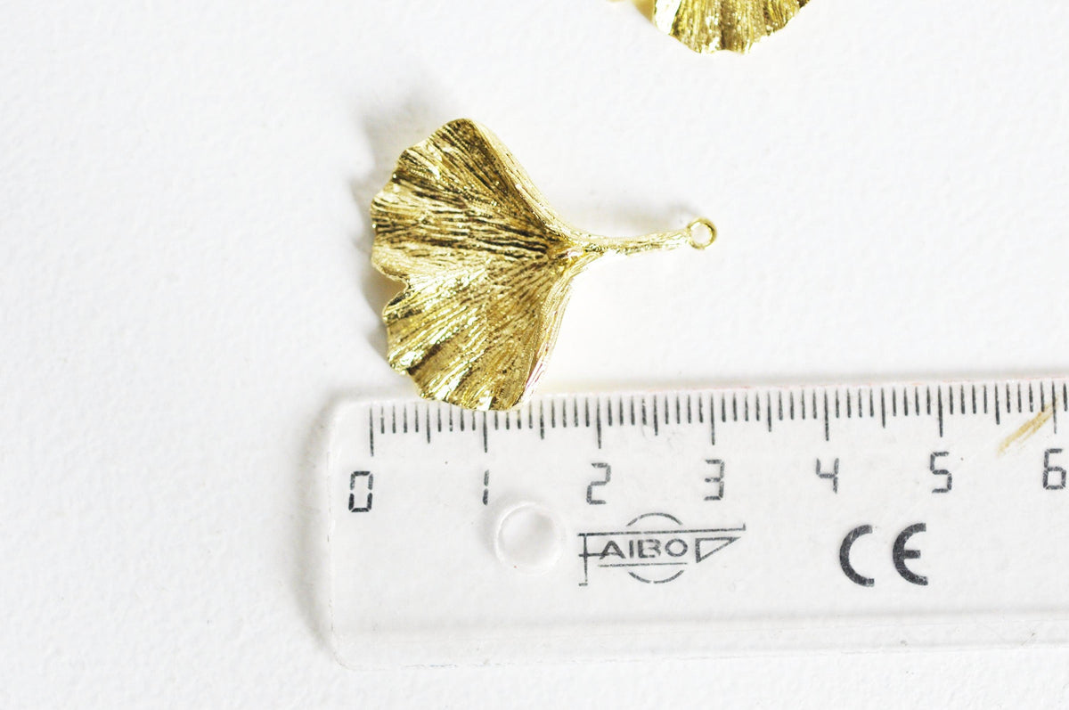 Pendentif feuille laiton brut 43mm, x1 (G0429)
