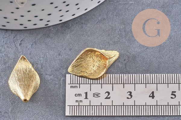 Pendentif feuille laiton brut,breloque laiton brut, pendentif feuille, bijoux,pendentif laiton brut, 25mm, x2 (G3085)