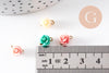 Pendentif fleur de rose résine multicolore support laiton doré 9x7mm, x10 (G4571)