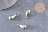 Pendentif goutte argenté, Pendentif argenté zamac, breloque argent,goutte argent,17mm, x1 (G1647)
