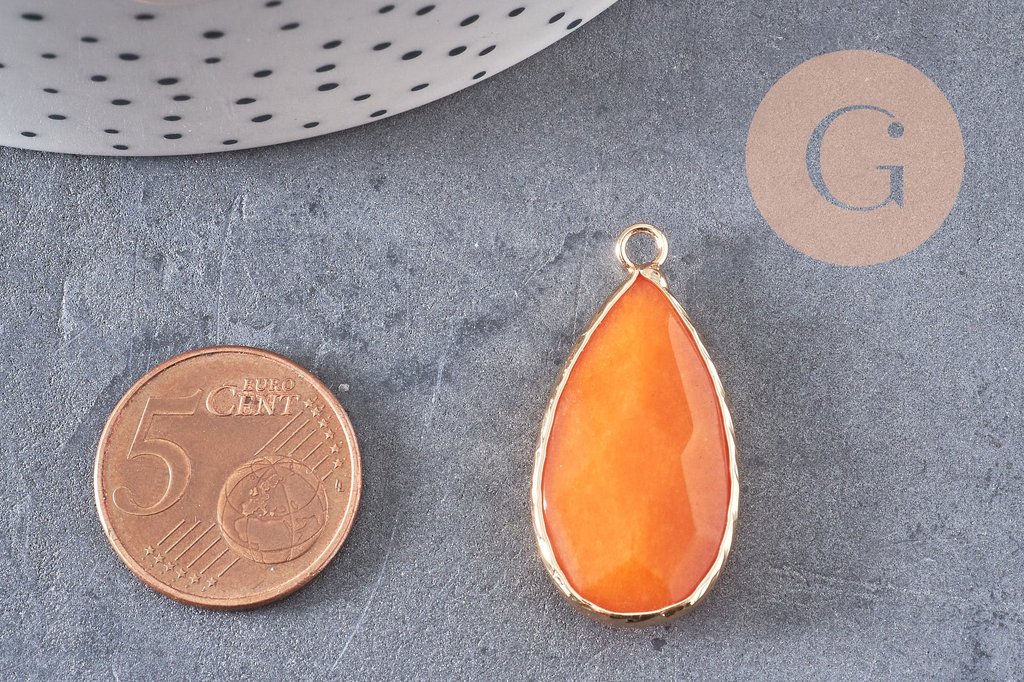 Pendentif goutte jade naturel jaune laiton doré 33mm, x1 (G0302)