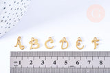 Pendentif lettre initiale acier doré inoxydable 10-12mm, x1 (G6840)