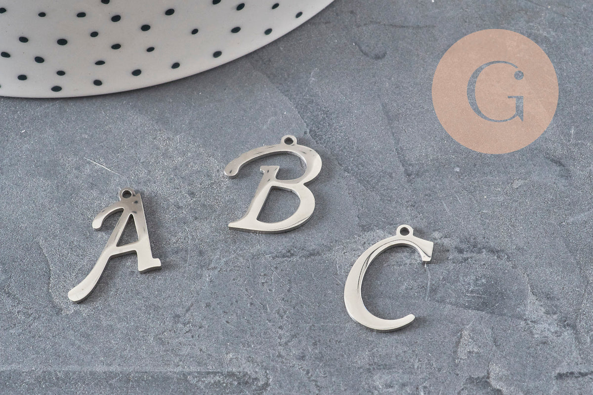 Pendentif lettre initiale acier inoxydable platine 20.5mm, x1 (G11374)