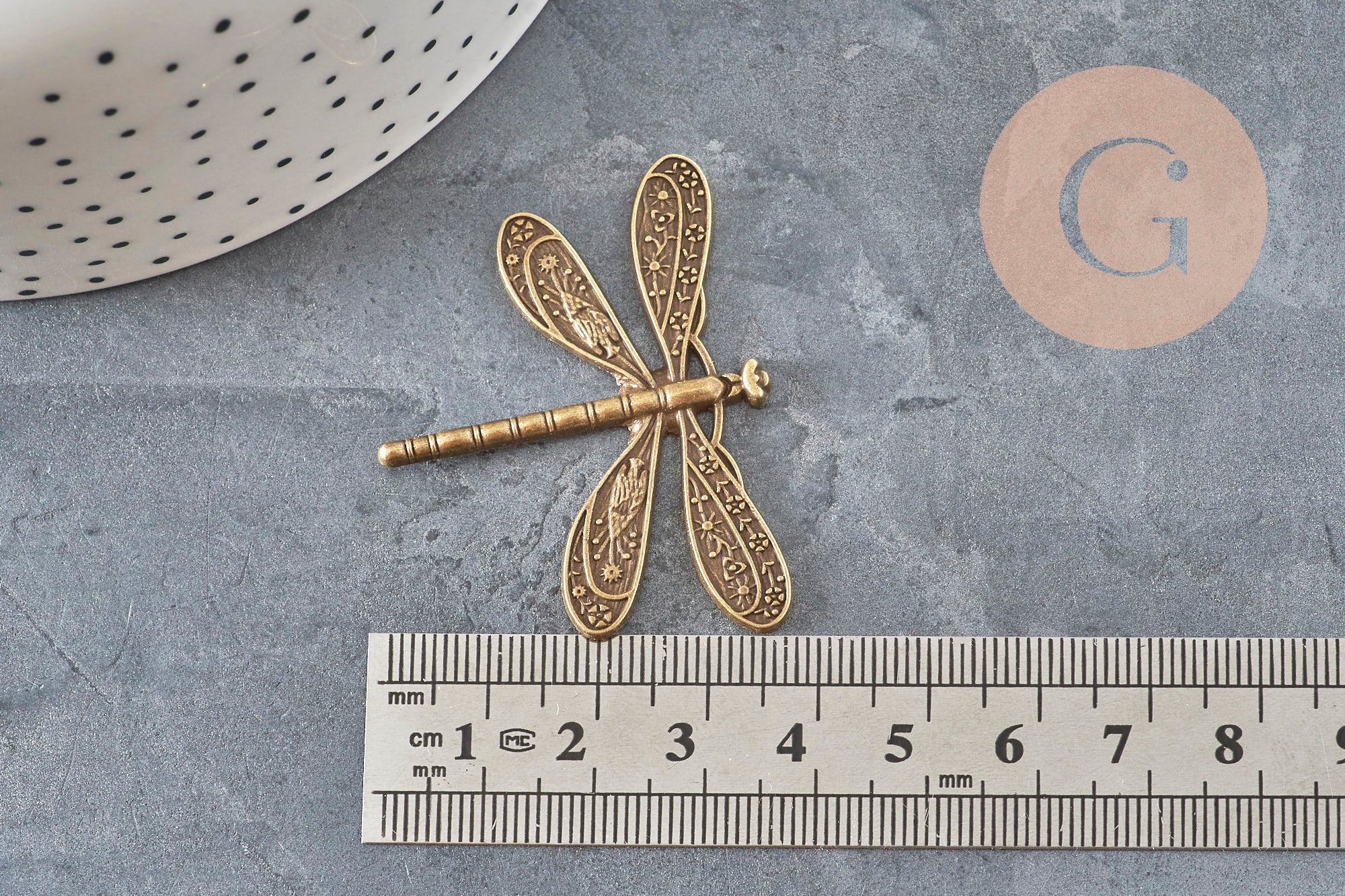 Bronze zamak dragonfly pendant 38mm, x2 (G11245)