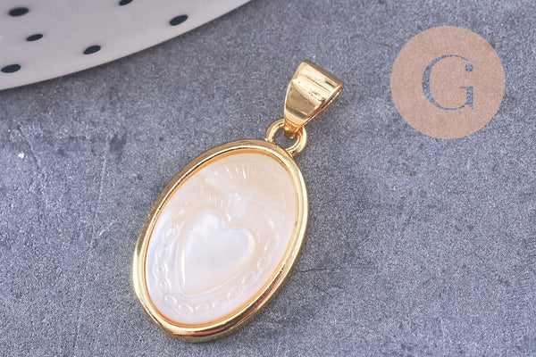 Pendentif médaille ovale coeur sacré ex-voto nacre naturelle laiton doré 20mm, x1 (G10624)