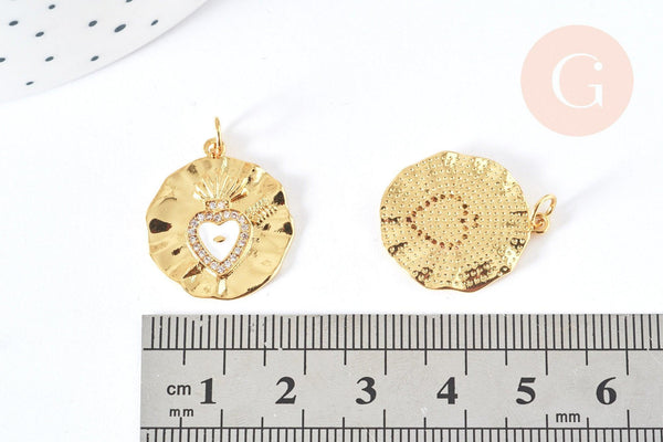 Pendentif médaille ronde Cœur émail blanc et zircons laiton doré 18K 22mm, x1 (G7133)