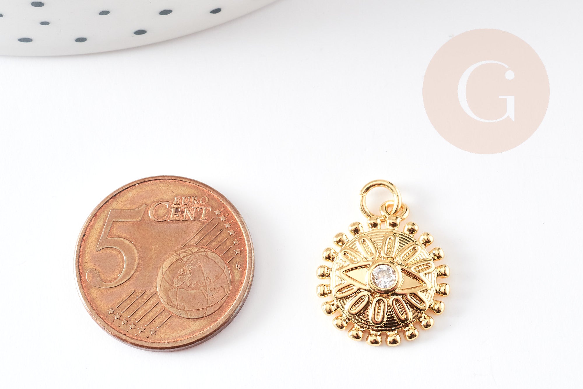 Pendentif médaille ronde oeil laiton doré 18K texturé zircon, sans nickel pour la création bijoux médaille or,18mm, x1 (G5328)