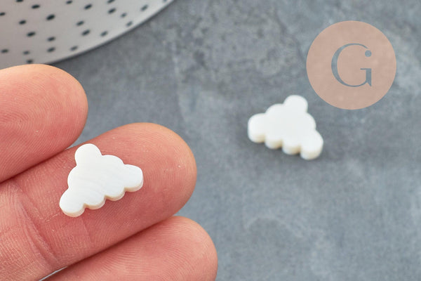 Pendentif nuage nacre blanche, pendentif coquillage, coquillage blanc,coquillage naturel, 15mm, x1 (G1973)