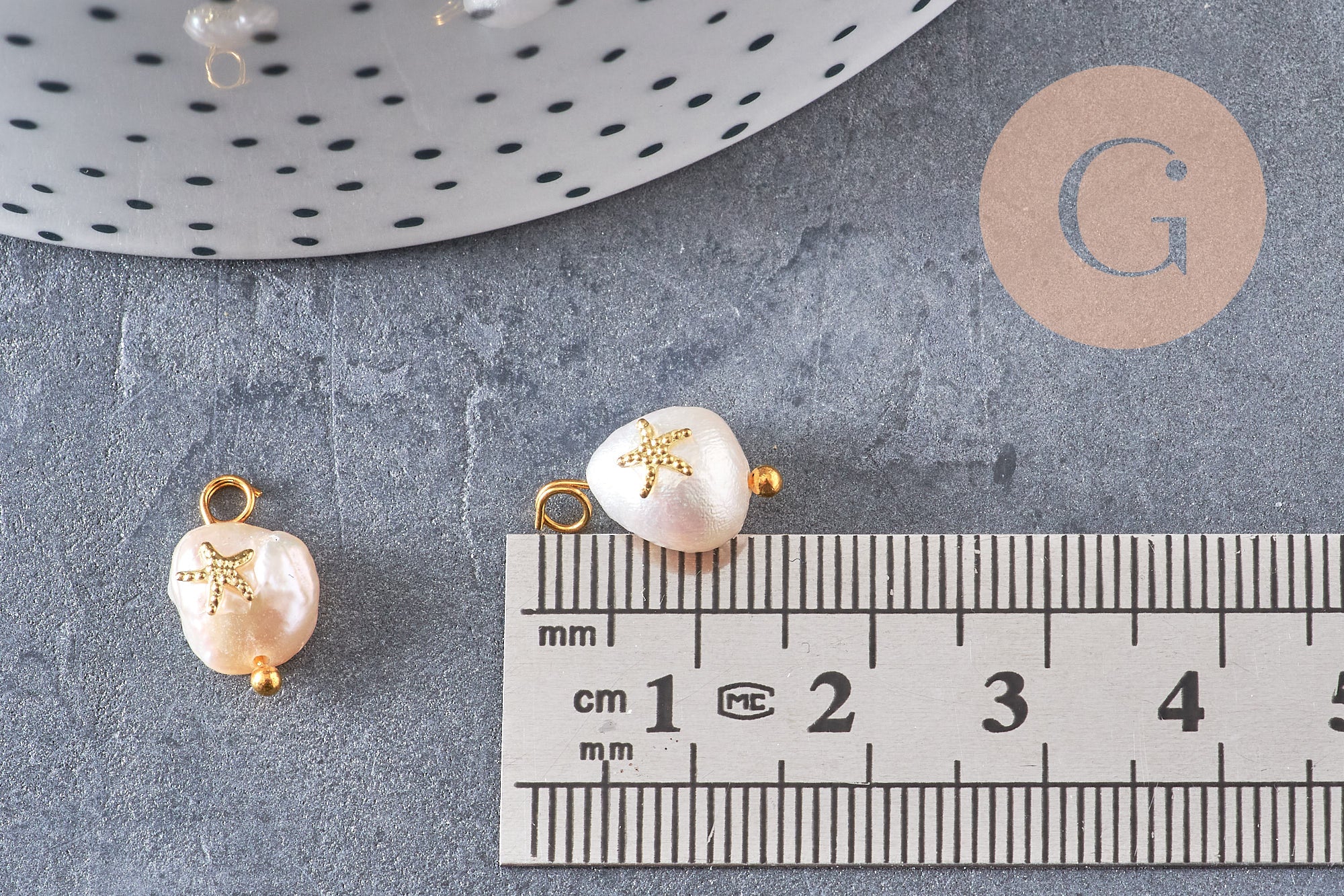 Pendentif perle naturelle Keshi étoile de mer doré 13-16mm,porte bonheur,perle eau douce,perle naturelle blanche, x1 (G6231)