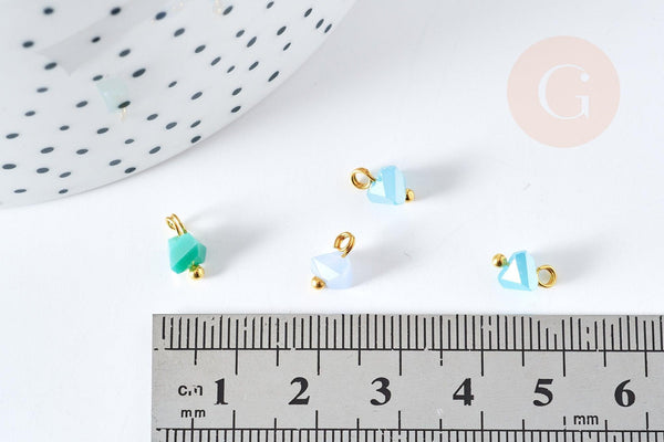 Pendentif perle triangle doré carats cristal bleu turquoise 8mm, pendentif doré cristal, x10 (G6240)
