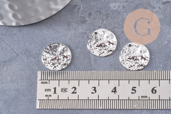 Pendentif rond martelé laiton argenté platine véritable, pendentif géométrique texturé or blanc, 15mm, x2 (G4620)