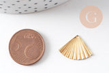 Pendentif triangle éventail plié laiton brut 19mm, x5 (G0115)
