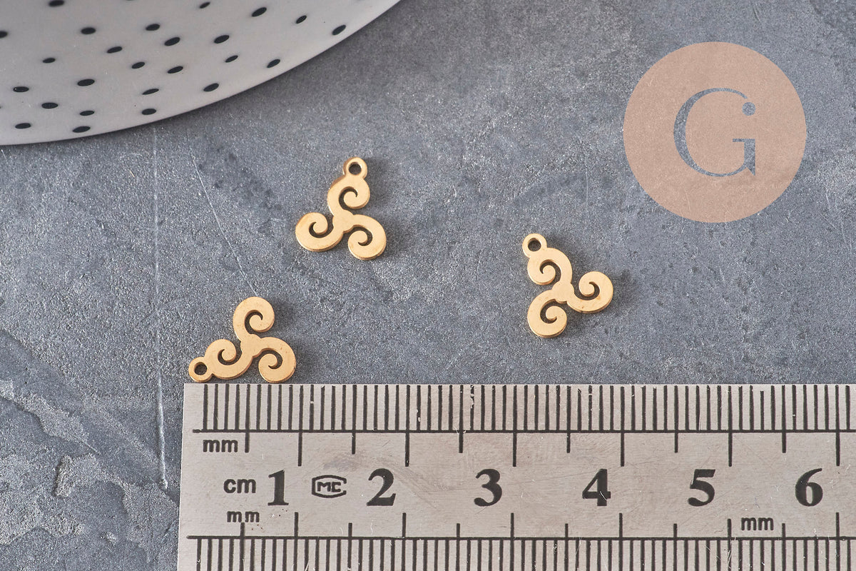 Pendentif triskel acier 304 inoxydable doré 18K 10mm, x1 (G11316)-Breloques et pendentifs-Gingerlily Perles