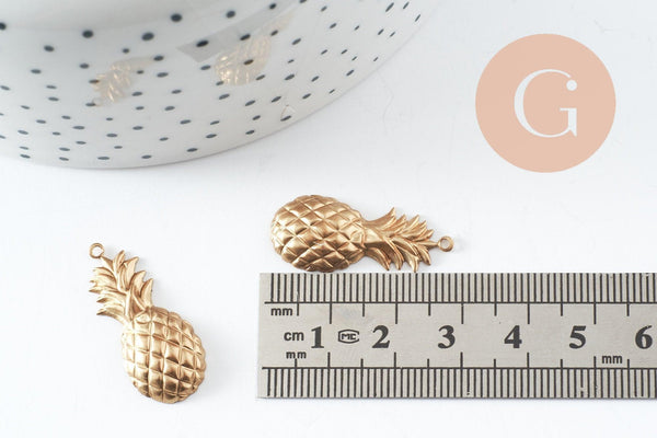 Pendentifs Ananas laiton brut 29mm, pendentif laiton brut, bijou tropical,sans nickel,tropical, x5 (G1609)