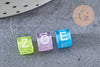 Perle carré Lettre Alphabet plastique multicolore translucide , 6mm, x10Gr (G3068)
