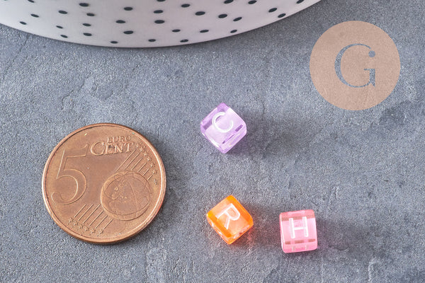 Perle carré Lettre Alphabet plastique multicolore translucide , 6mm, x10Gr (G3068)