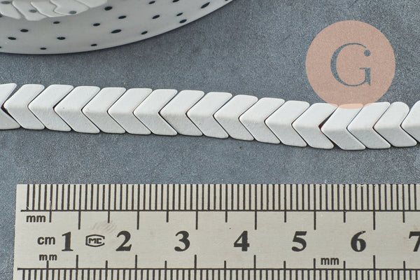 Perle chevron blanc hématite synthétique 7mm, création bijoux pierre, le fil de 40cm, x1 G9089