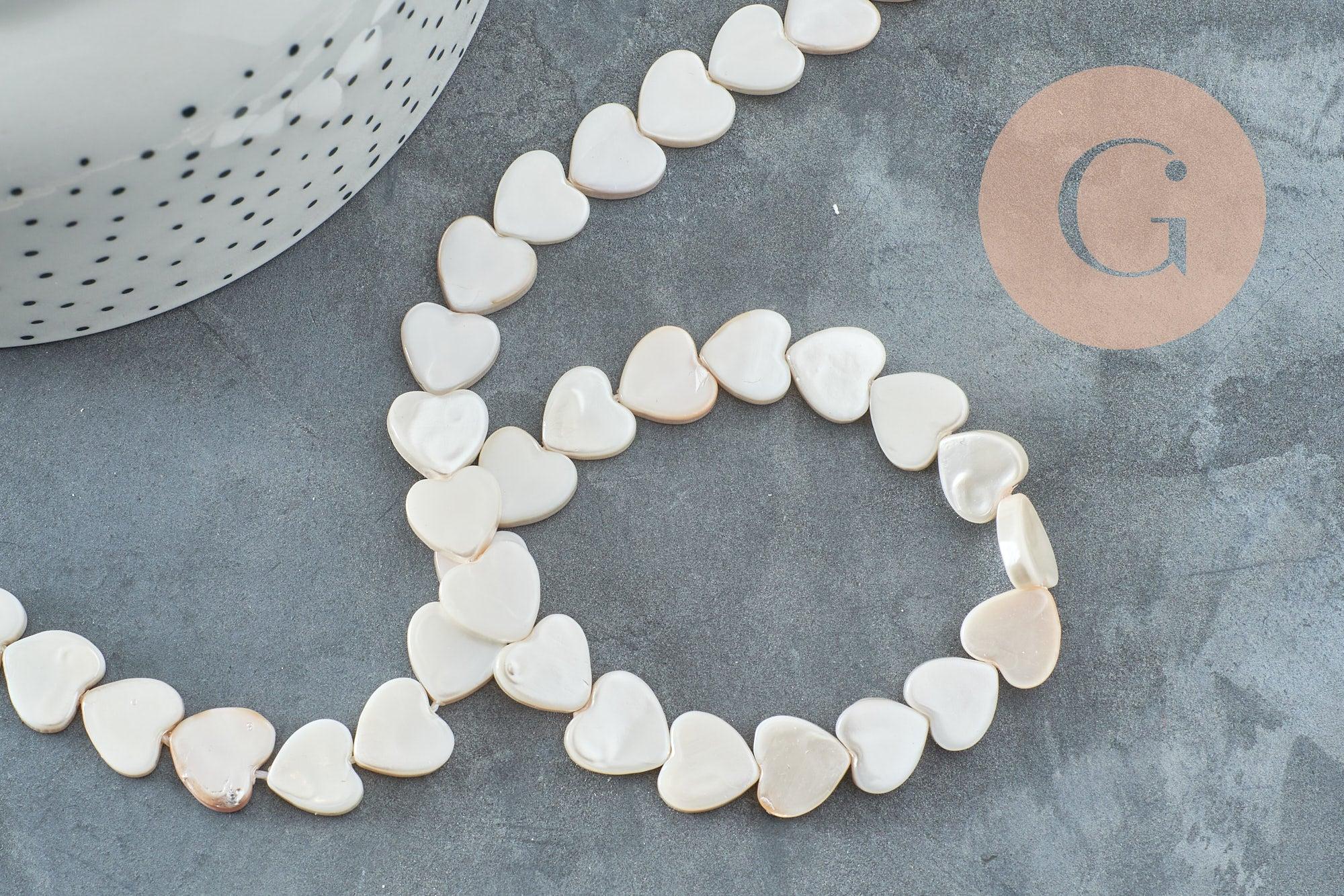Perle coeur nacre blanche naturelle 10mm , x1 fil de 40cm (G5849)