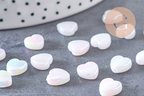 Perle coeur plastique acrylique blanc irisé 8mm, x30 (5.7gr) (G3490)