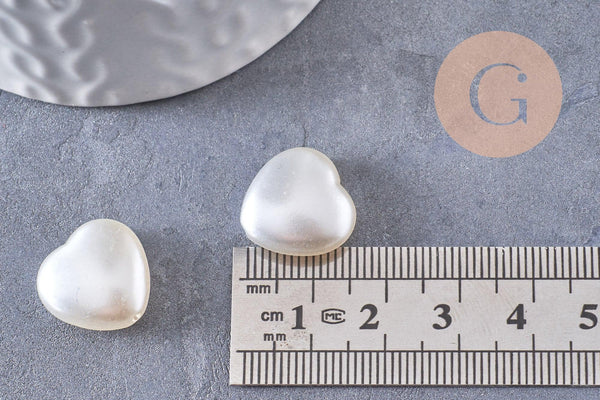 Perle coeur plastique blanc nacré 15mm, x10 (G10404)