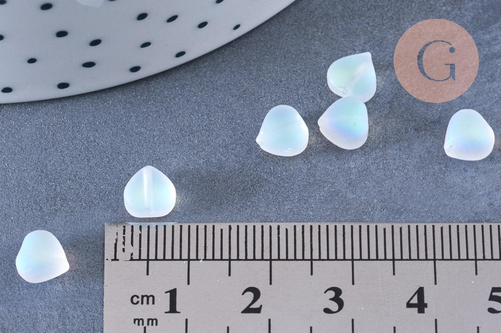 Perle coeur verre blanc irisé 6mm, des perles en verre pour création bijoux x10 (G6595)