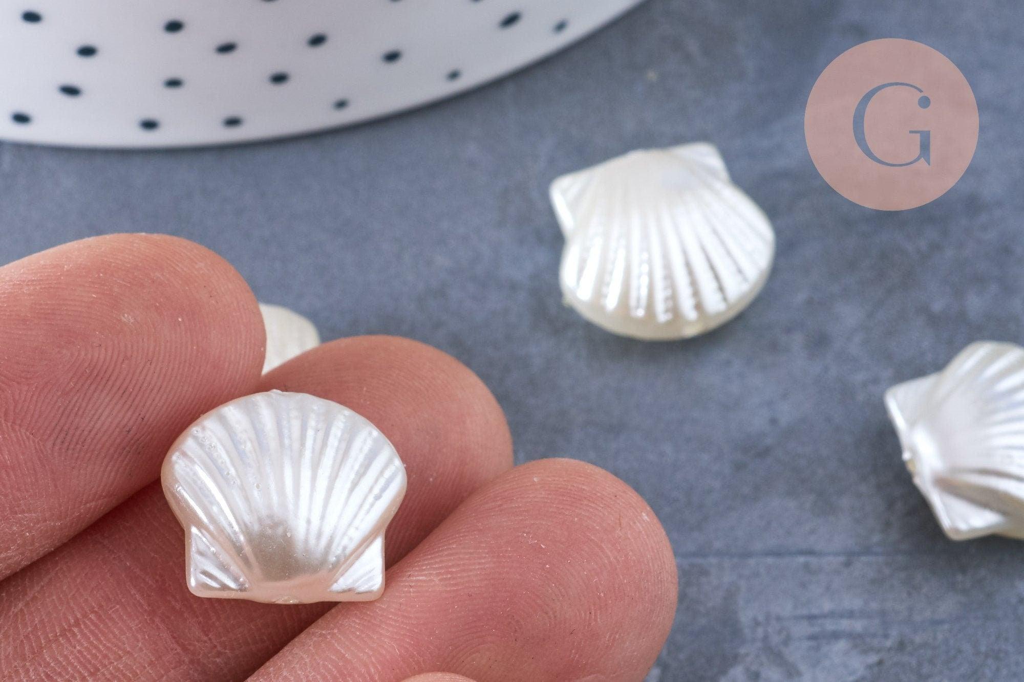 Perle coquillage plastique blanc nacré 14.5mm, x10 (G6433)