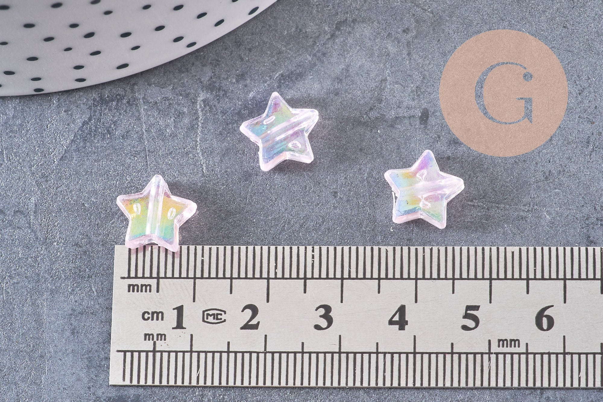 Perle étoile plastique acrylique rose irisé 11mm, x 30 (7.4gr) (G3493)