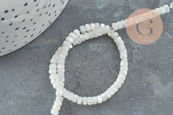 Perle nacre blanche naturelle heishi 2x4mm, x1 fil de 20cm (G4475)