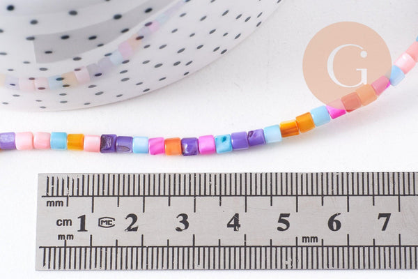 Perle nacre naturelle heishi multicolore 4x2.5mm, x1 fil de 38.9cm (G7886)