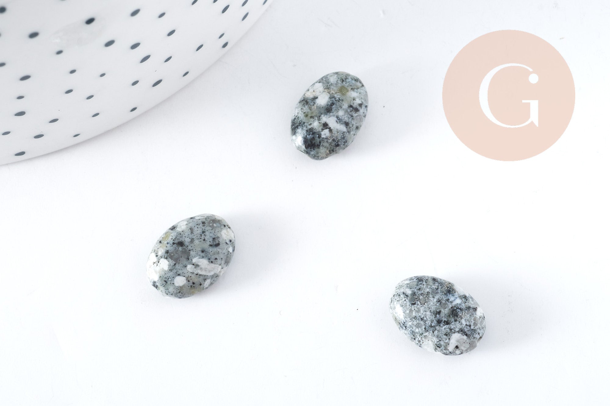 Perle ovale Yooperlite sodalite gris naturelle 19x9mm, x5 (G8279)