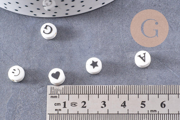 Perle porcelaine blanche lettre alphabet 8.5mm, x1 (G3461)