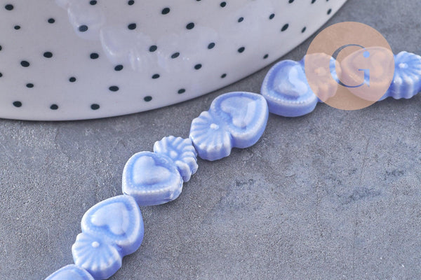 Perle porcelaine bleu tendre coeur irisé, perle céramique, 16mm, x20 (G3972)