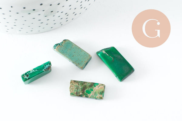 Perle rectangulaire regalite verte teintée naturelle pour creation de bijoux en pierre naturelle, X2 G3446