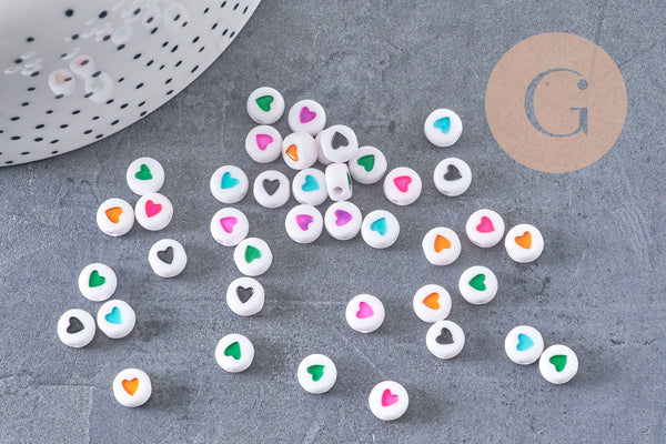 Perle ronde coeur coloré plastique blanc 7mm, perle ronde lettre,perle coeur, x 10Gr (G1805)