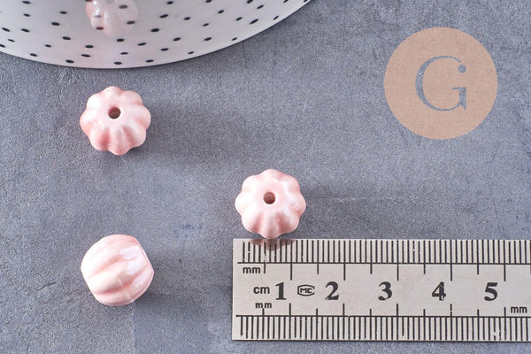 Perle ronde striée porcelaine rose irisée 13mm, x10 (G10217)