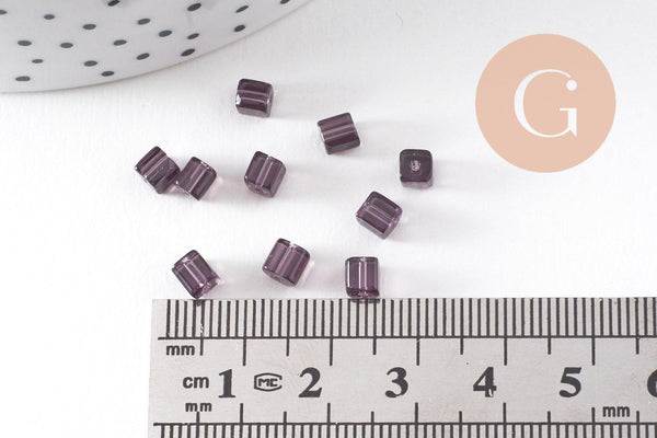 Perles carrées violettes, fourniture créative, perles verre tchèque, perles verre violet, création bijoux,4mm, x50 (G0542)