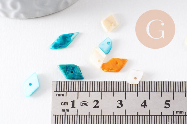 Perles chips coquillage naturel teinté multicolore 5-15mm,création bijoux plage coquillage, x20g (G9972)