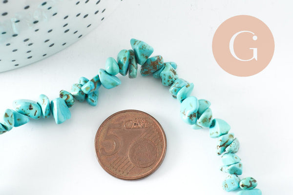 Perles chips howlite turquoise de synthèse 5-8mm, x1 fil 85cm (G3013)