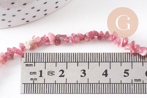Perles chips tourmaline naturelle, x1 fil de 40 cm (G1020)