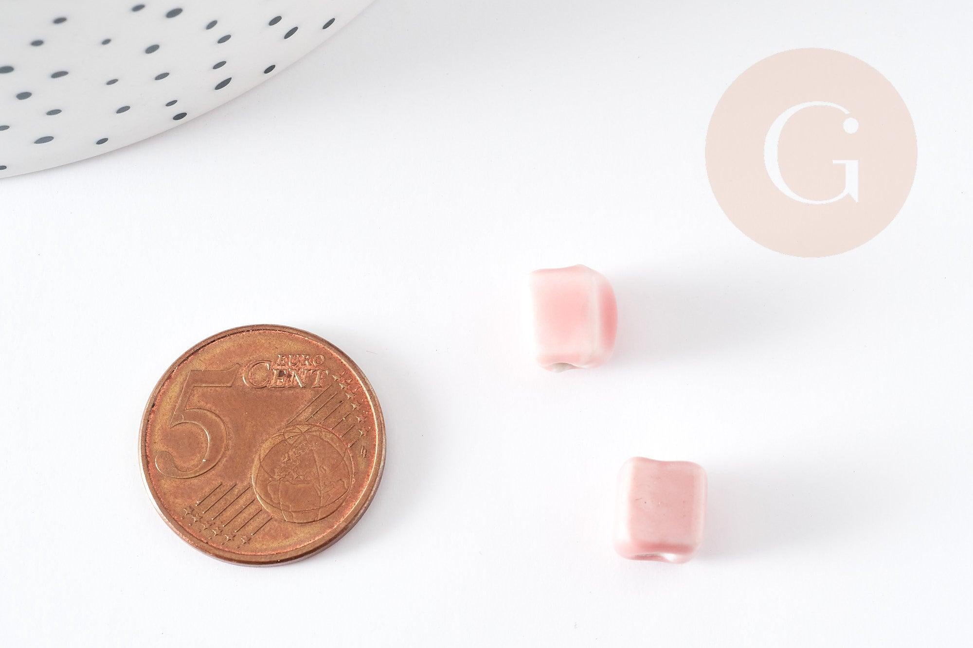 Perles cube céramique rose 8mm, x5 (G9150)