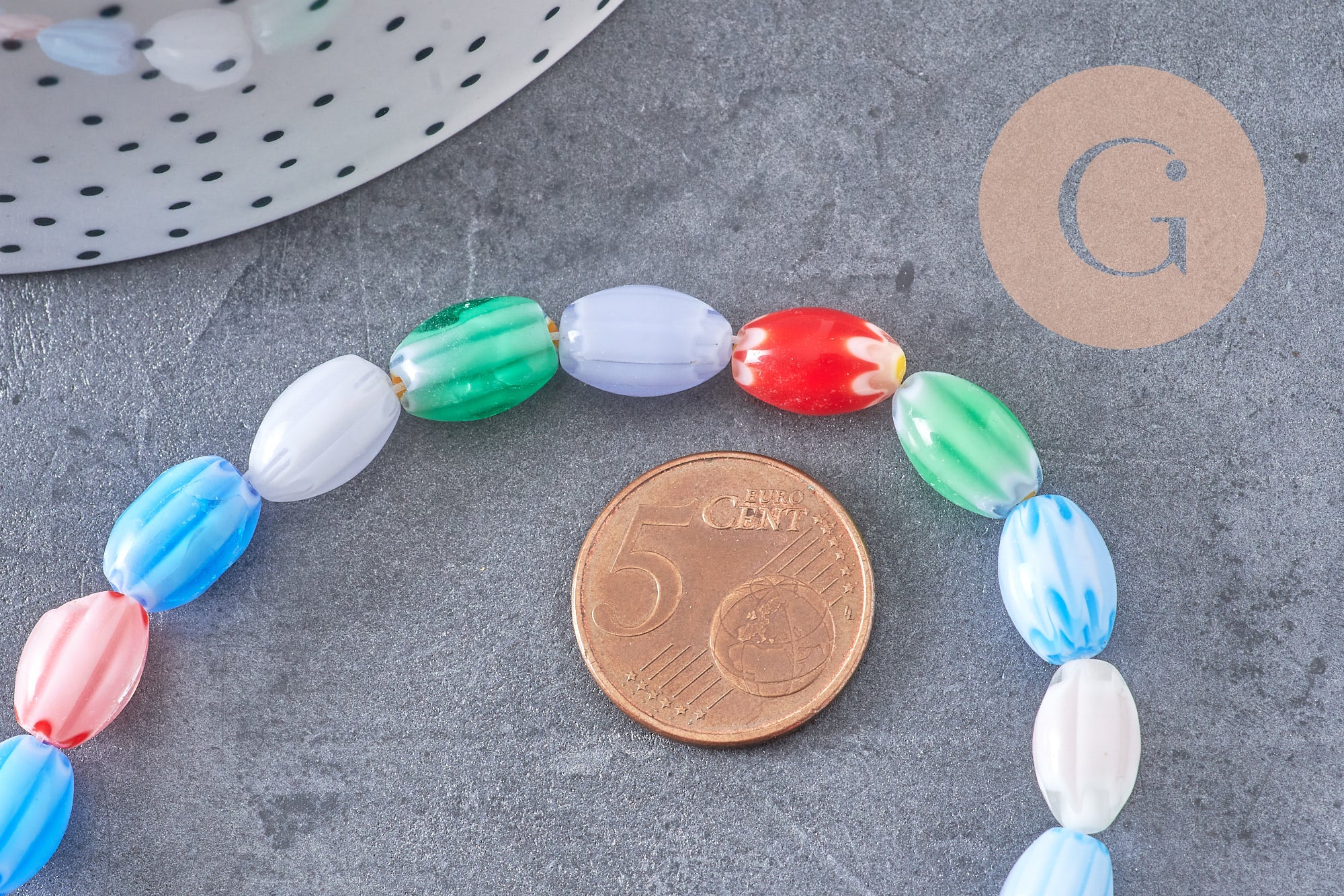 Perles ovales verre millefiori artisanal 12mm, x1 fil de 38cm (G10812)