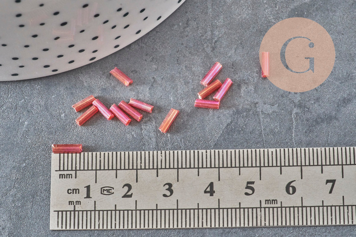 Iridescent red tube seed beads, tube bead, red seed beads, iridescent red beads, 6mm x 2mm, x 5gr G0666