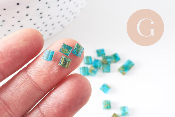 Perles rocaille carré façon tila verre vert transparent 4.5mm,2 trous, x50 (G5475)