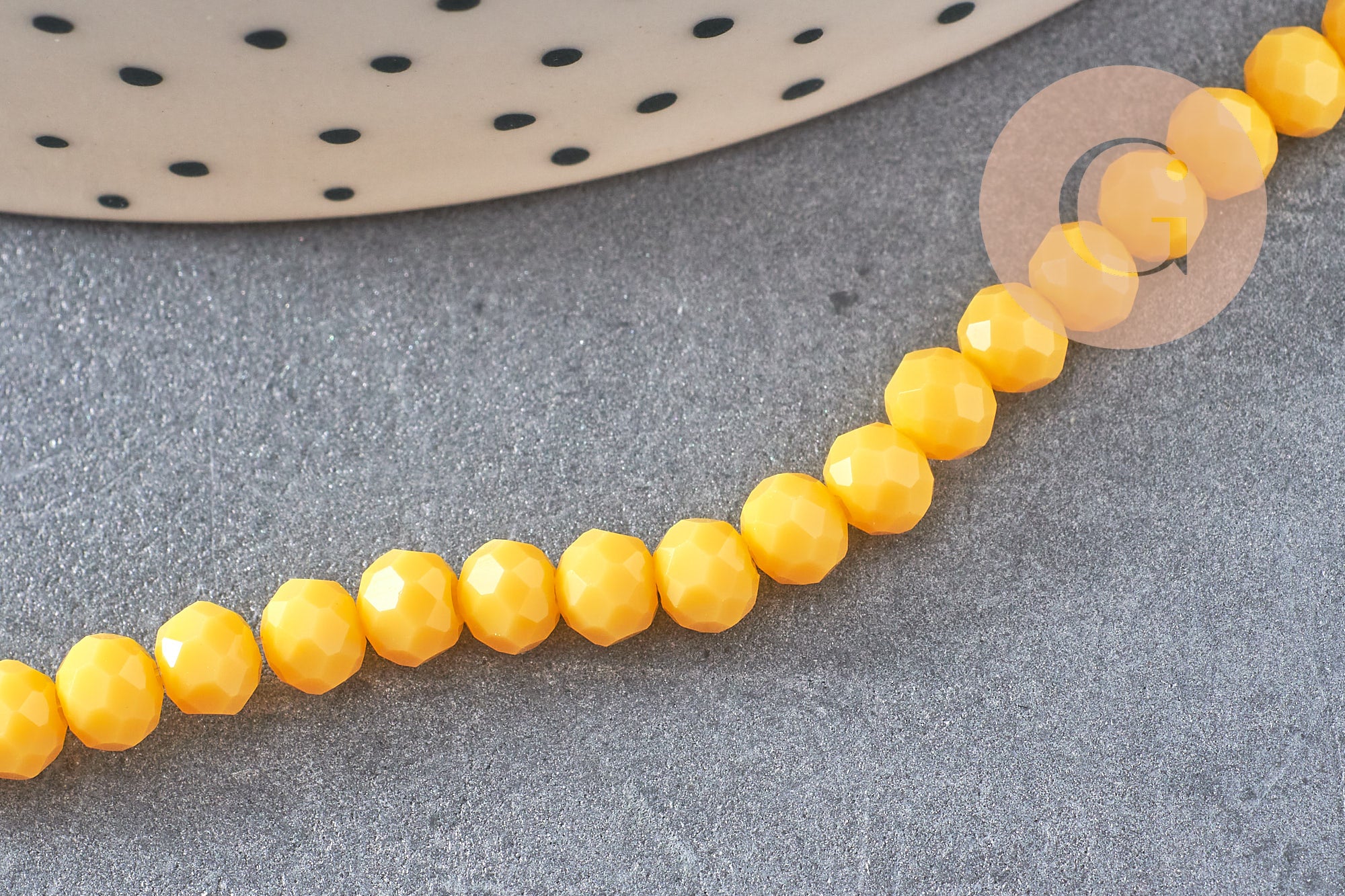 Perles rondelle cristal jaune 4x3mm, fil de 41 cm, x1 (G4072)