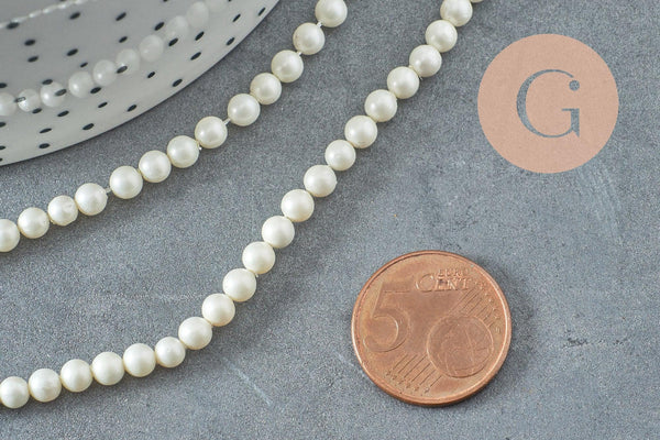 Perles rondes coquillage naturel blanche nacrées 4mm, x1 fil de 40cm (G10132)
